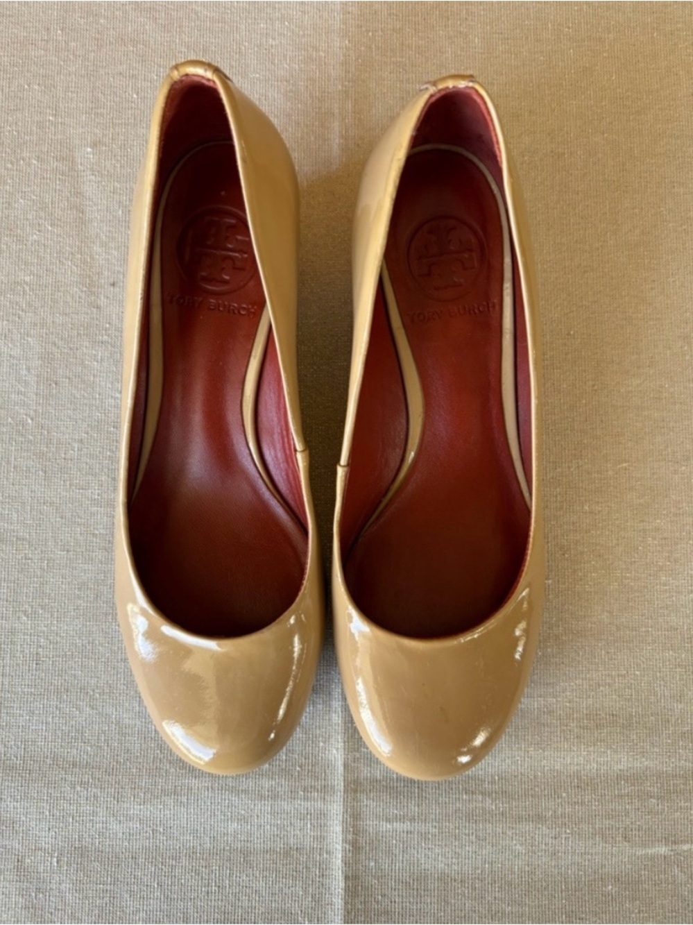 Tory Burch Annalise Tan Patent Leather Wedge Pumps-COA